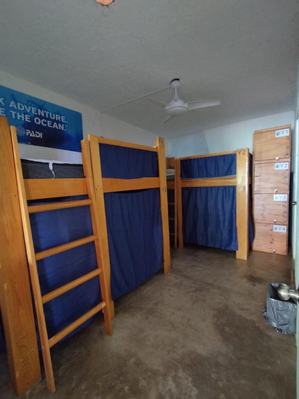 Blue Magic Hostel Cozumel Eksteriør billede